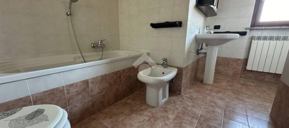 Квартира с 2 комнатами в Поццо д’Адда, Италия № 22544 9