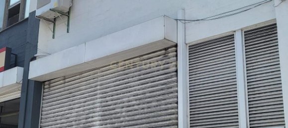 Entrepôt à Loures, Portugal 1250m² No. 15278 2