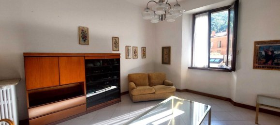 4غرفة شقة في Lecco, Italy رقم 289972 3