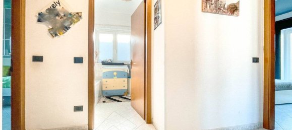 3 غرف نوم منزل في Oleggio, Italy رقم 279906 2