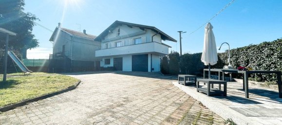 3 غرف نوم منزل في Oleggio, Italy رقم 279906 18