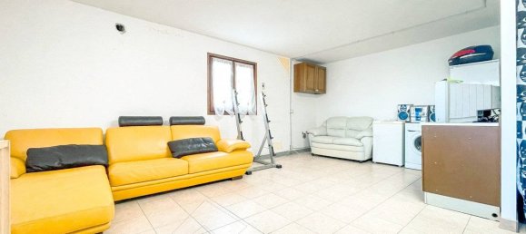 3 غرف نوم منزل في Oleggio, Italy رقم 279906 8