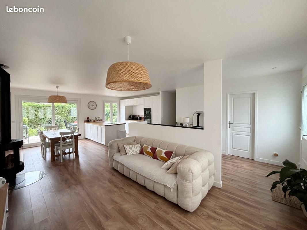 Casa T3 em La Ferte-Saint-Aubin, France N.º 283457