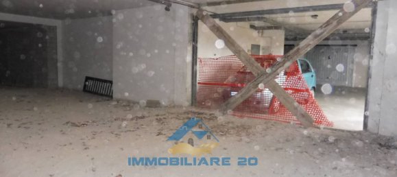 Oficina en Teramo, Italy 260 m² No. 73272 6