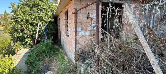 Studio in Ventimiglia, Italy No. 263342 6