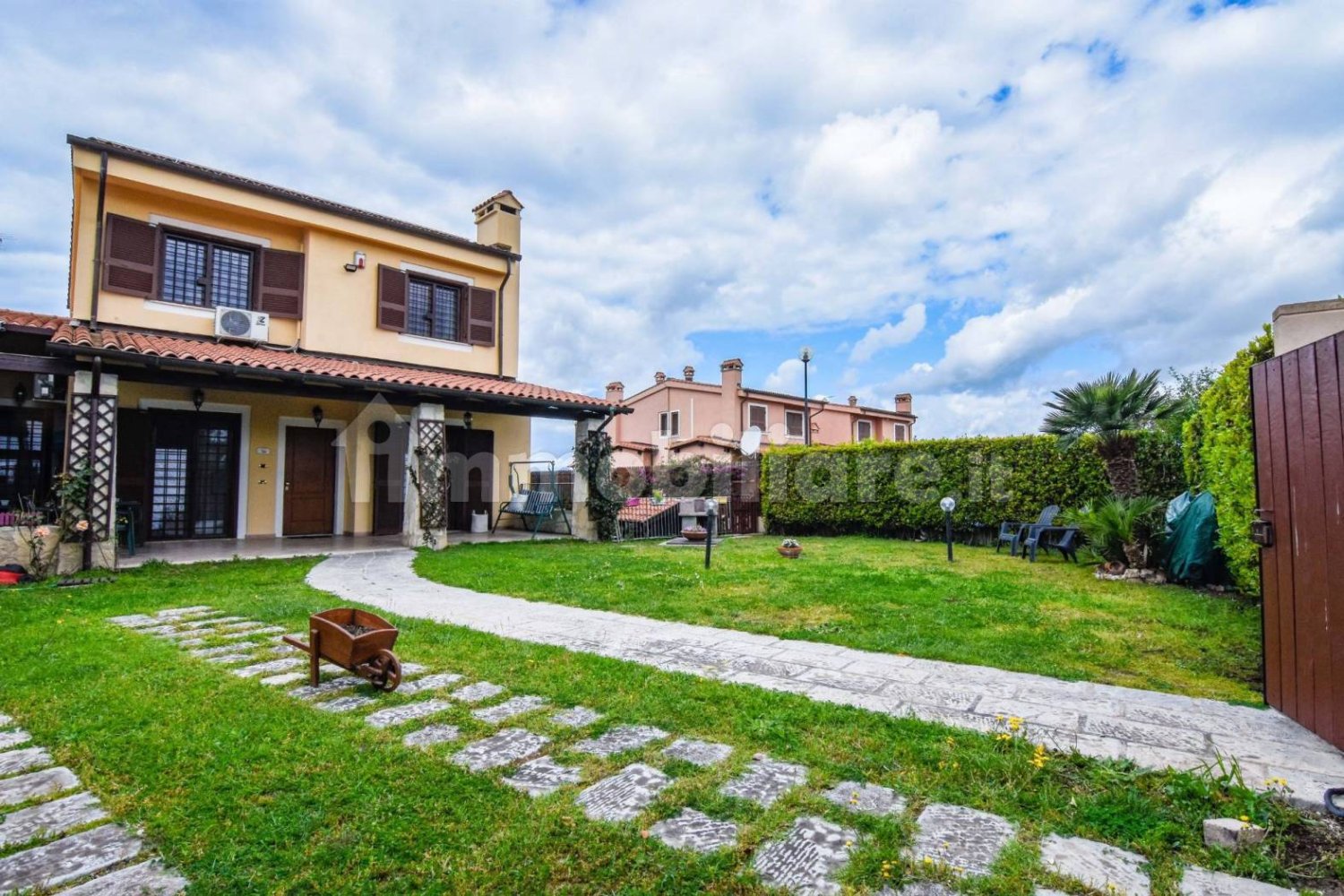 Villa de 3 dormitorios en Rome, Italy No. 376279