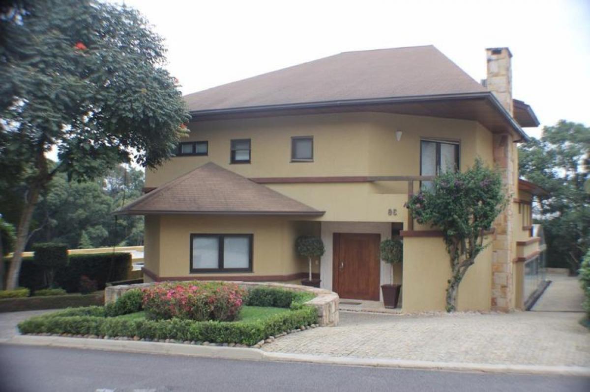 Дом с 4 спальнями в Куритиба, Бразилия № 473979