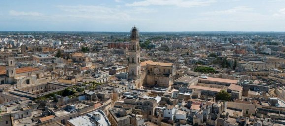 Apartamento de 4 habitaciónes en Lecce, Italy No. 74714 29