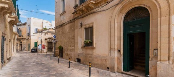 Apartamento de 4 habitaciónes en Lecce, Italy No. 74714 32