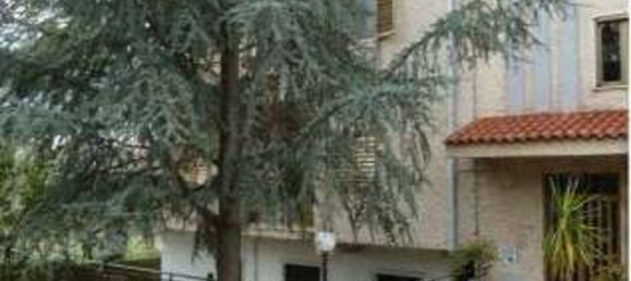 6 rooms Apartment in Dipignano, Italy No. 179709 4