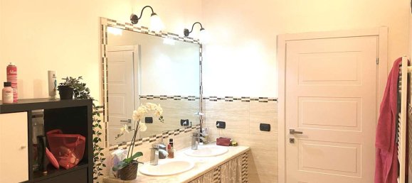 3 bedrooms Apartment in Quarrata, Italy No. 335094 28