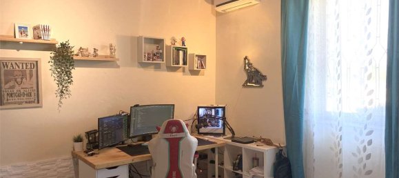 3 bedrooms Apartment in Quarrata, Italy No. 335094 20