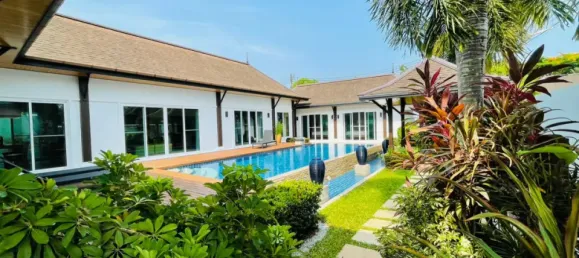 4 dormitorios villa en venta en Phuket, Southern Thailand, Thailand № 79498 5