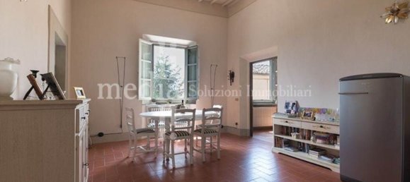 6 rooms Apartment in Terricciola, Italy No. 59553 19