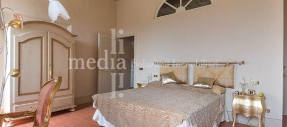 6 rooms Apartment in Terricciola, Italy No. 59553 17