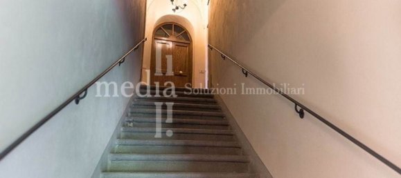 6 rooms Apartment in Terricciola, Italy No. 59553 4