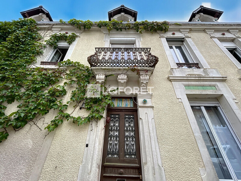 Casa de 1 dormitorio en Redon, France No. 276414
