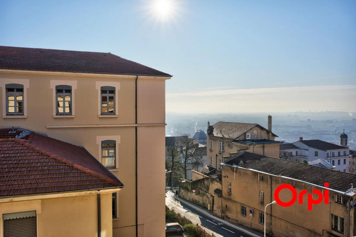 1 bedroom Apartment in Lyon, France No. 351148