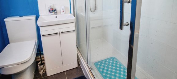 2 bedrooms House in Wickford, United Kingdom No. 1850 18