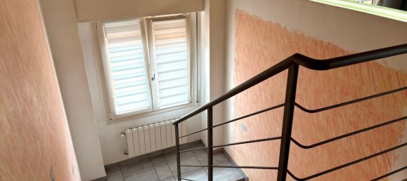 Apartamento de 4 dormitorios en Cividate Camuno, Italy No. 364286 34