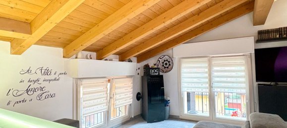 Apartamento de 4 dormitorios en Cividate Camuno, Italy No. 364286 2