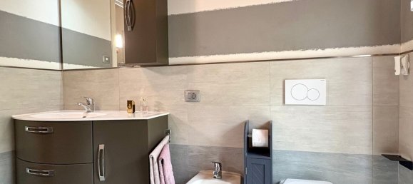 Apartamento de 4 dormitorios en Cividate Camuno, Italy No. 364286 25