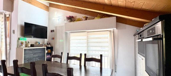 Apartamento de 4 dormitorios en Cividate Camuno, Italy No. 364286 16