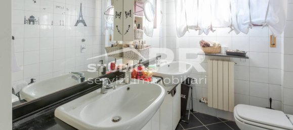 3 Schlafzimmer Wohnung in Monza, Italy, Nr. 163402 17