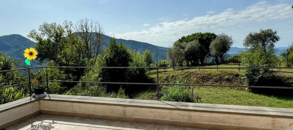 2 bedrooms Villa in Podenzana, Italy No. 153902 8