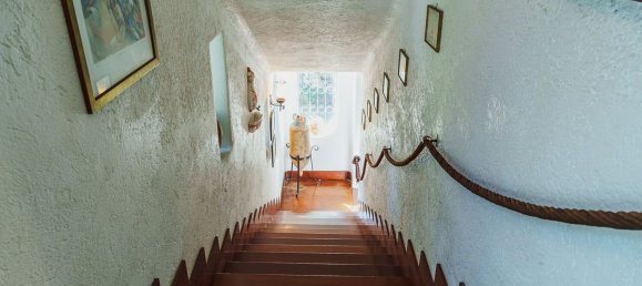 14 bedrooms Villa in Forio, Italy No. 325202 10