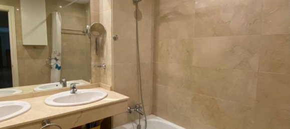 2 chambres Appartement à Marbella, Spain No. 50508 8