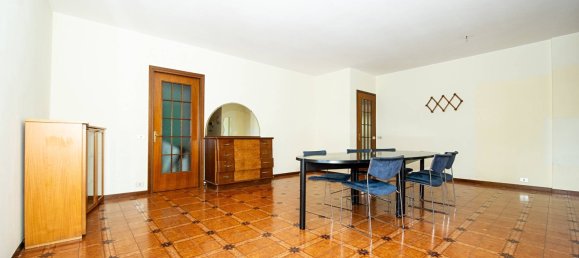 3 Schlafzimmer Wohnung in Bergamo, Italy, Nr. 335392 5