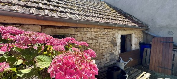 3 bedrooms House in Garchy, France No. 204554 19