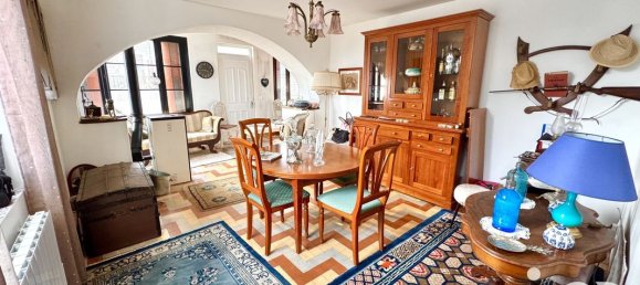 3 bedrooms House in Garchy, France No. 204554 3