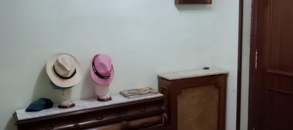 Apartamento de 3 dormitorios en Palencia, Spain No. 110084 8