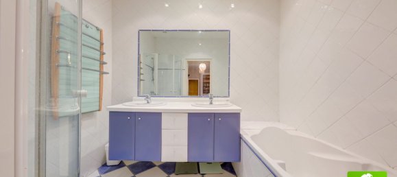 2 Schlafzimmer Wohnung in Lyon, France, Nr. 339260 7