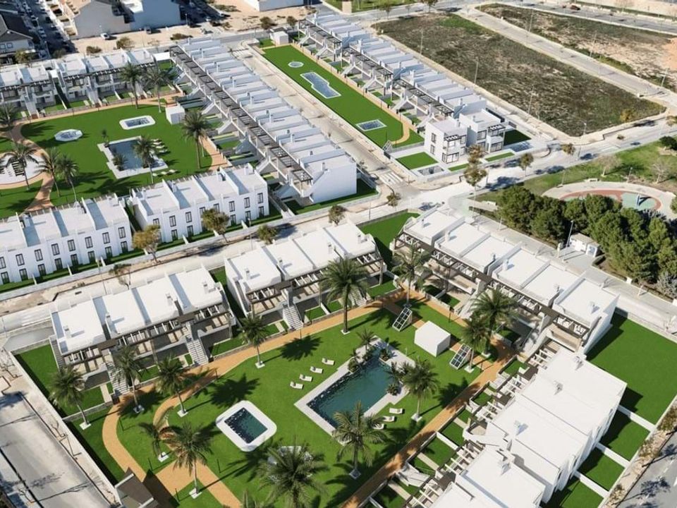 2 غرف نوم منزل في Alicante, Spain رقم 225603