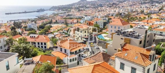 5 غرف نوم منزل في Funchal, Portugal رقم 104425 6