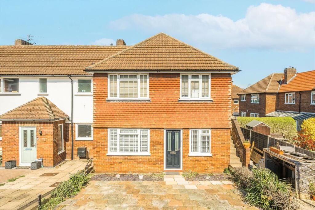 2 bedrooms Maisonette in Surbiton, United Kingdom No. 10287