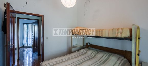 4 Schlafzimmer Doppelhaus in Serramazzoni, Italy, Nr. 372787 24