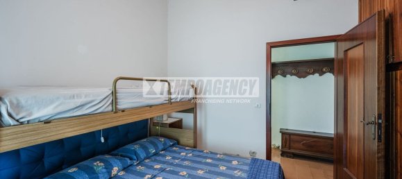 4 Schlafzimmer Doppelhaus in Serramazzoni, Italy, Nr. 372787 30