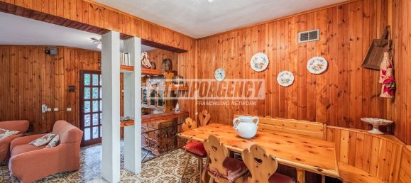 4 Schlafzimmer Doppelhaus in Serramazzoni, Italy, Nr. 372787 3