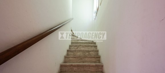 4 Schlafzimmer Doppelhaus in Serramazzoni, Italy, Nr. 372787 13