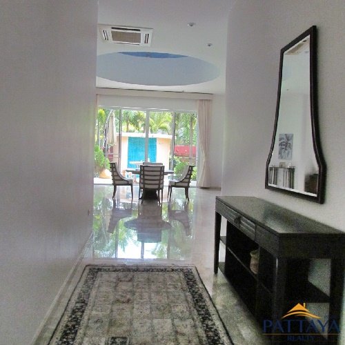 2 bedrooms Cafe / restaurant in Pattaya, Thailand No. 919