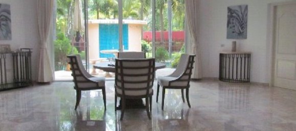 2 bedrooms Cafe / restaurant in Pattaya, Thailand No. 919 19