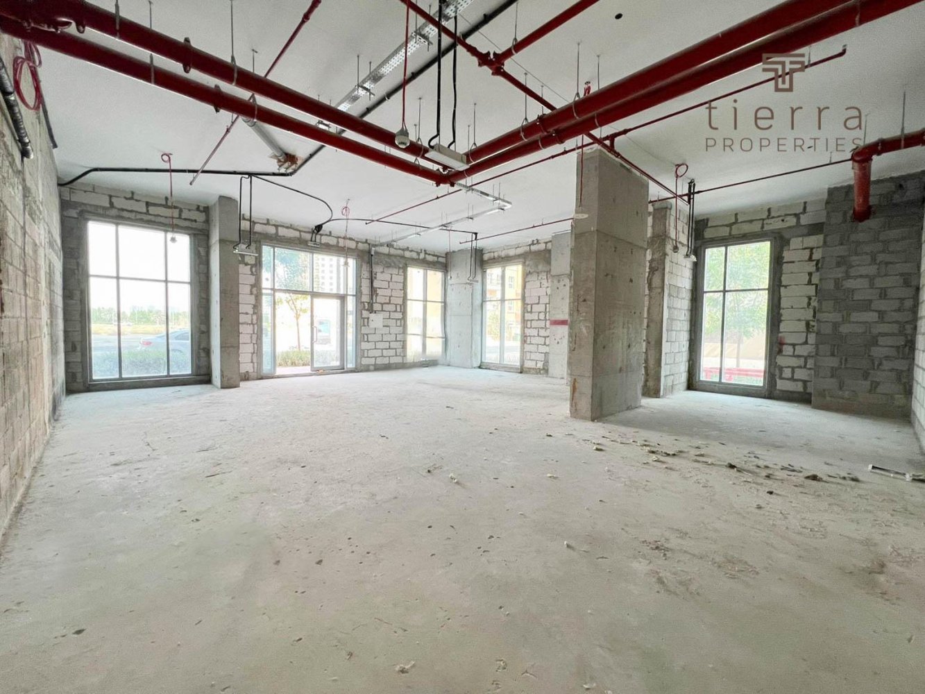 Магазин 153.3м² в Al Furjan, ОАЭ № 41587