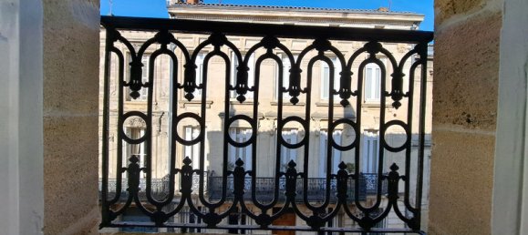 3 bedrooms Apartment in Bordeaux, France No. 103607 7