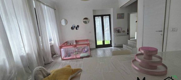 2 bedrooms House in Strambino, Italy No. 293646 9