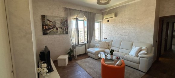 Квартира с 2 спальнями в Неаполь, Италия № 336350 2