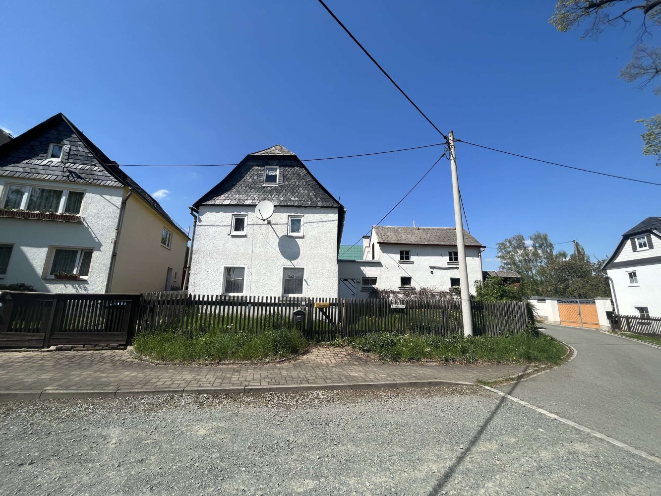 5 rooms Farm in Plauen, Germany No. 45709